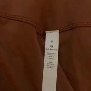 Lululemon high rise align leggings   size 6